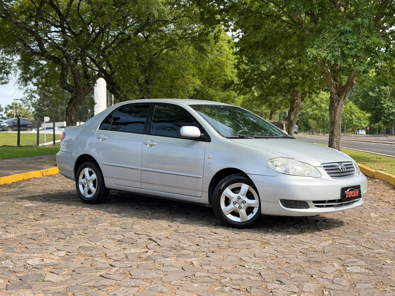 Toyota Corolla XEi 1.8/1.8 Flex 16V Aut. na cor Cinza no Dois Irmãos / RS - 43151