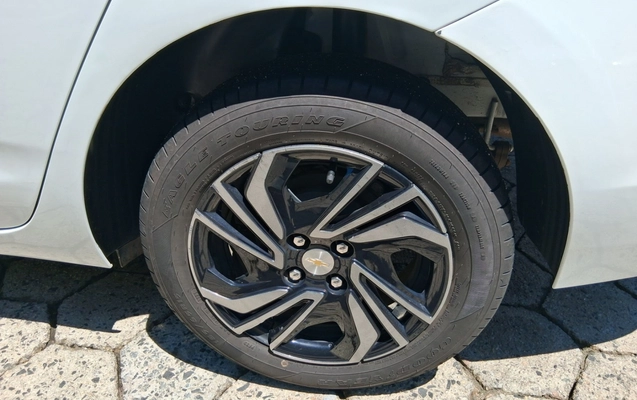 imagem-https://www.socarrao.com.br/sc-vehicle-images-prod/4315500/1791517104544-1_041238.jpg