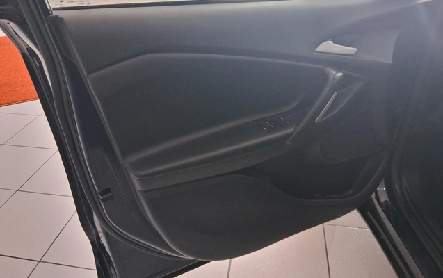 imagem-https://www.socarrao.com.br/sc-vehicle-images-prod/4315600/1791518388718-1_024442.jpg