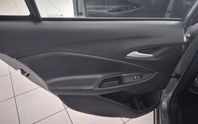 imagem-https://www.socarrao.com.br/sc-vehicle-images-prod/4315611/1791518441693-1_031359.jpg