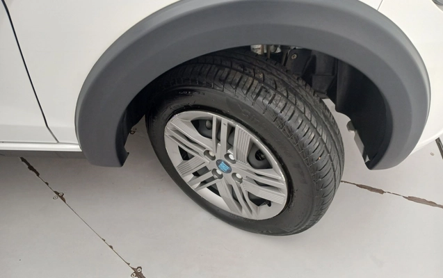 imagem-https://www.socarrao.com.br/sc-vehicle-images-prod/4316533/1791520126631-1_035748.jpg