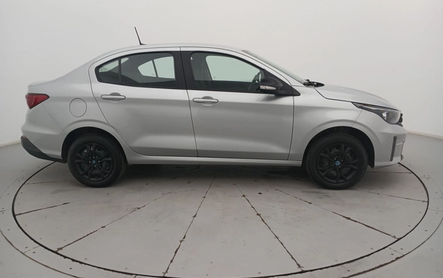 imagem-https://www.socarrao.com.br/sc-vehicle-images-prod/4316578/1791520172163-2_090930.jpg