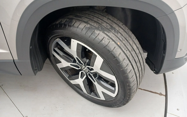 imagem-https://www.socarrao.com.br/sc-vehicle-images-prod/4316671/1791520422139-2_114014.jpg