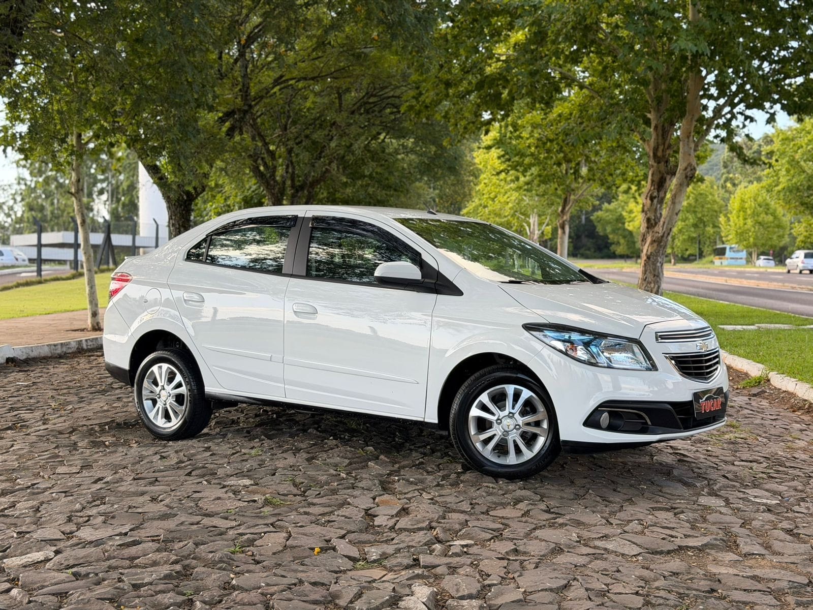 Chevrolet Prisma Sed. LTZ 1.4 8V FlexPower 4p Aut. na cor Branco no Dois Irmãos / RS - 43179