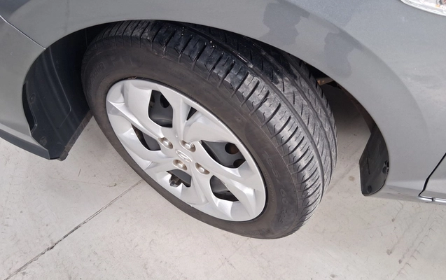 imagem-https://www.socarrao.com.br/sc-vehicle-images-prod/4318003/1791525024127-1_090210.jpg