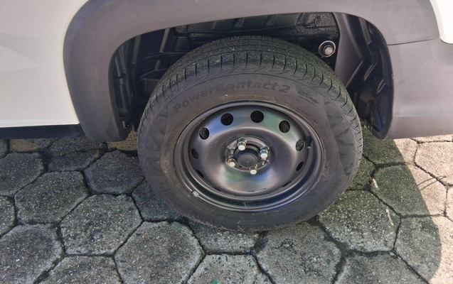 imagem-https://www.socarrao.com.br/sc-vehicle-images-prod/4318029/1791525064881-1_024648.jpg