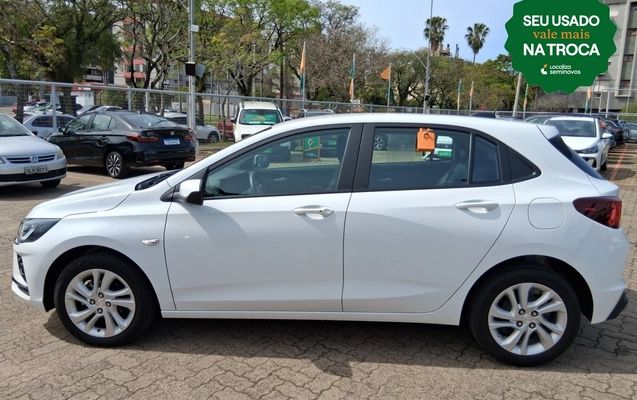 imagem-https://www.socarrao.com.br/sc-vehicle-images-prod/4318056/1791525093870-2_114930.jpg