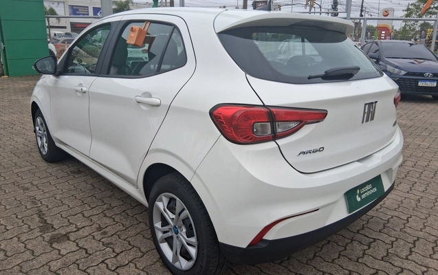imagem-https://www.socarrao.com.br/sc-vehicle-images-prod/4318156/1791525211813-1_101516.jpg
