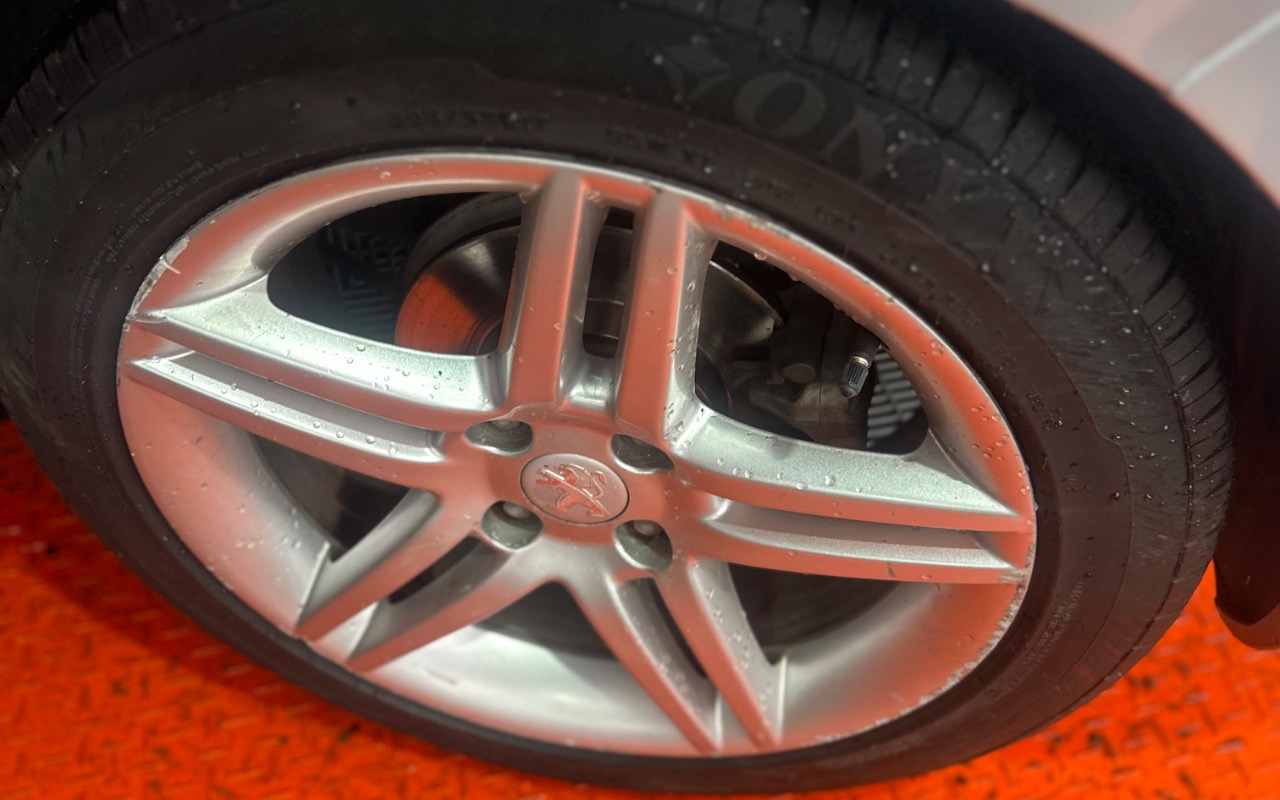 imagem-https://www.socarrao.com.br/sc-vehicle-images-prod/4318480/1791540151558-SU1HXzI1NDIuanBlZw.jpeg