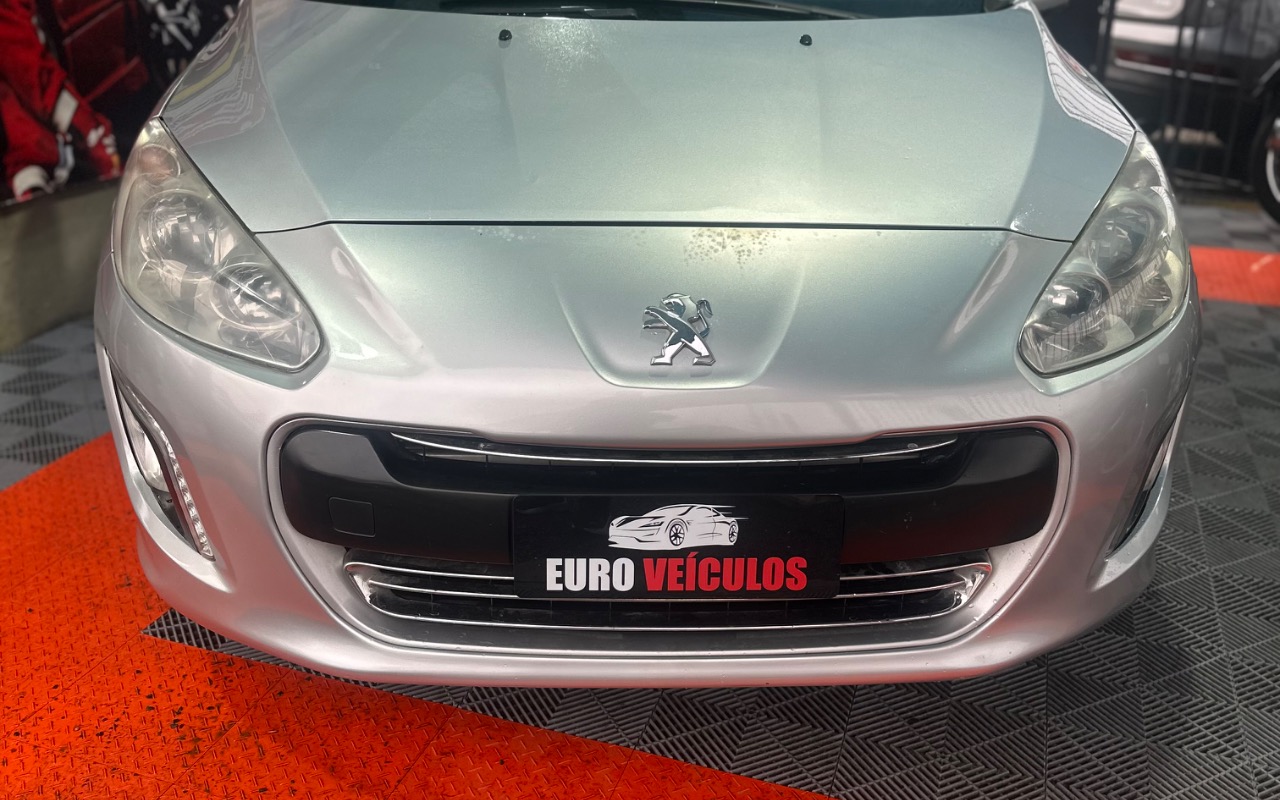 imagem-https://www.socarrao.com.br/sc-vehicle-images-prod/4318480/1791540152394-SU1HXzI1MzQuanBlZw.jpeg