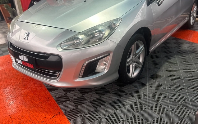 imagem-https://www.socarrao.com.br/sc-vehicle-images-prod/4318480/1791540152608-SU1HXzI1MzMuanBlZw.jpeg