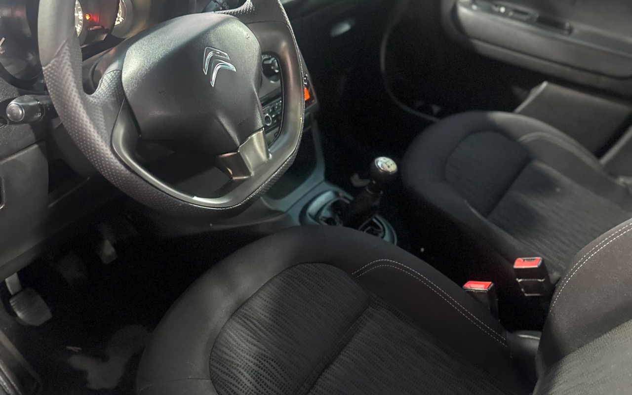 imagem-https://www.socarrao.com.br/sc-vehicle-images-prod/4318480/1791540153018-SU1HXzI1MjkuanBlZw.jpeg