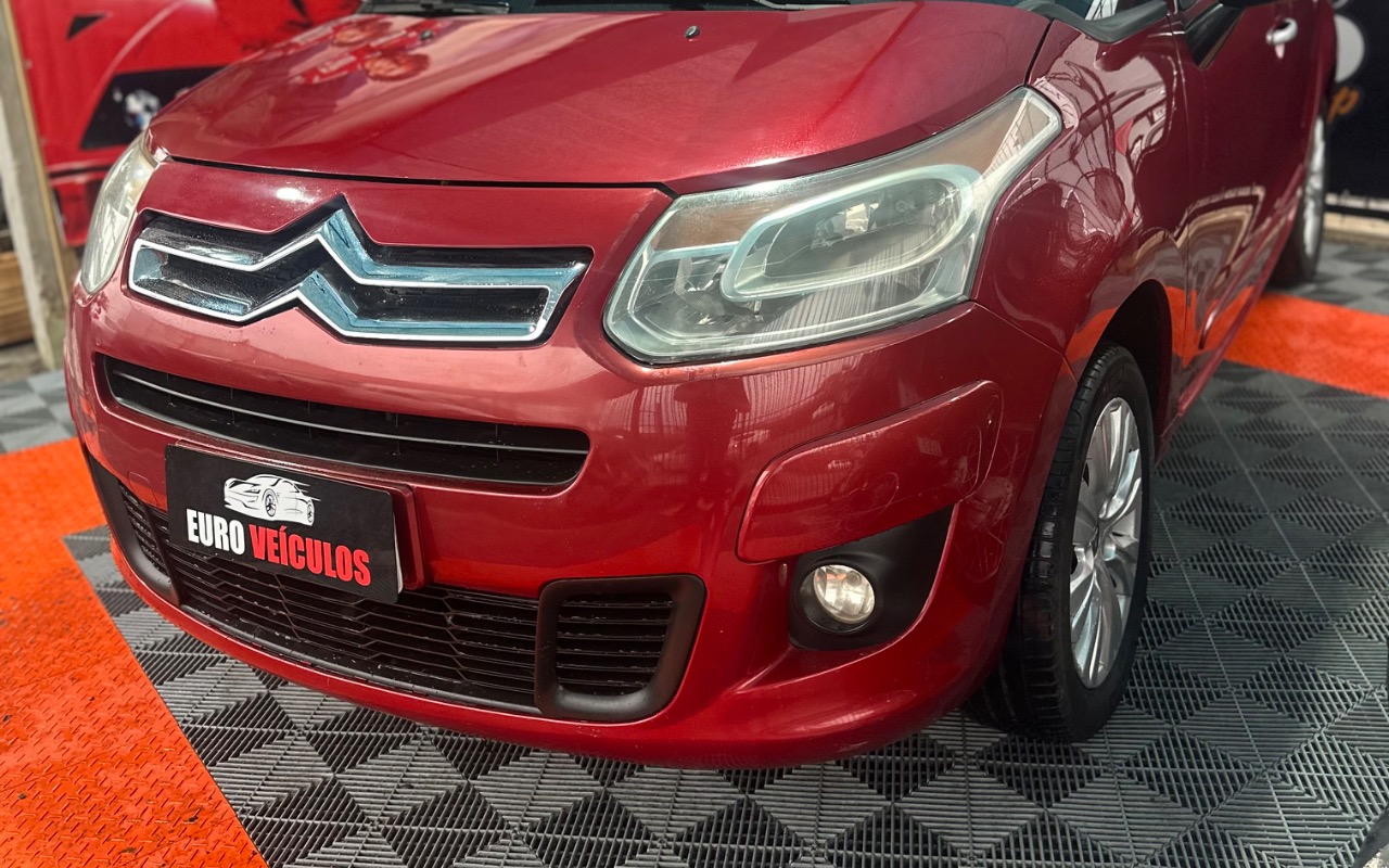 imagem-https://www.socarrao.com.br/sc-vehicle-images-prod/4318484/1791540740050-SU1HXzI1MTYuanBlZw.jpeg