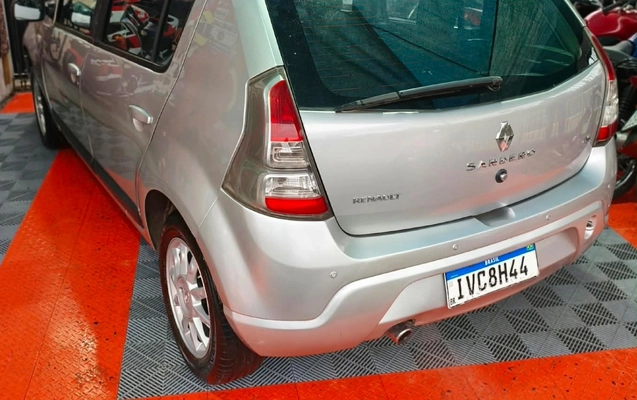 imagem-https://www.socarrao.com.br/sc-vehicle-images-prod/4318486/1791540885898-OTM4MDAzMDYtNzg2Ny00MzEyLThlYzEtMTY3MDljMjkxZWVlLmpwZWc.jpeg