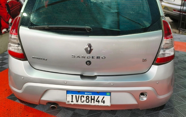imagem-https://www.socarrao.com.br/sc-vehicle-images-prod/4318486/1791540886031-YjIwZmM4NzQtYWMyMC00ZDU2LThiZjUtOGI0M2Q3NmZlNTBjLmpwZWc.jpeg