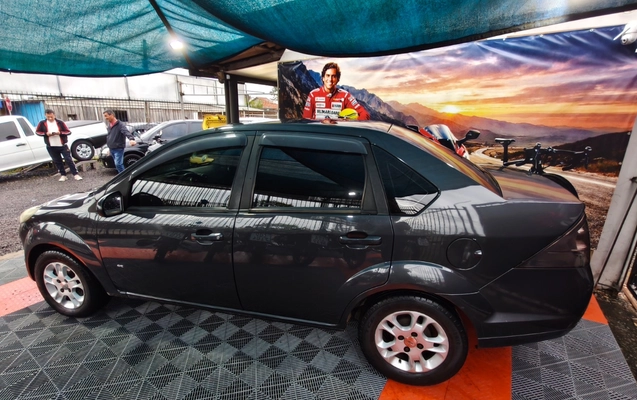 imagem-https://www.socarrao.com.br/sc-vehicle-images-prod/4318487/1791541029059-MTFmNGRlYWItY2YzNy00MTI5LTliNGMtMTMzOGYwMjE0MTZlLmpwZWc.jpeg