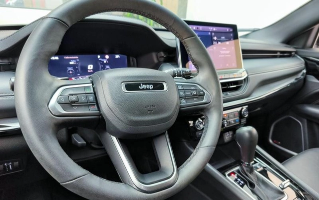 imagem-https://www.socarrao.com.br/sc-vehicle-images-prod/4318494/1791544983555-8556932_11_B_a823f4b2f9.jpeg