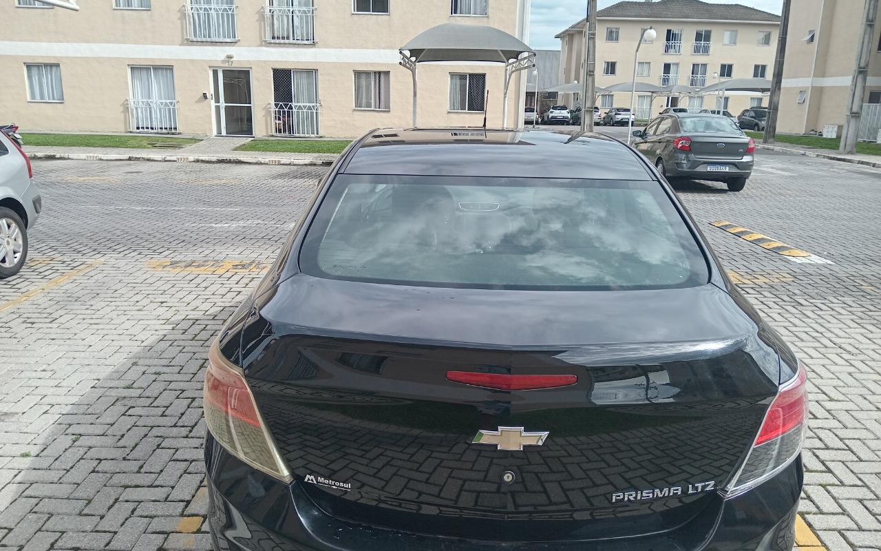 imagem-https://www.socarrao.com.br/sc-vehicle-images-prod/4318514/1791547386284-MjAyNjEwMDlfMDg1MjM0LmpwZw.jpg