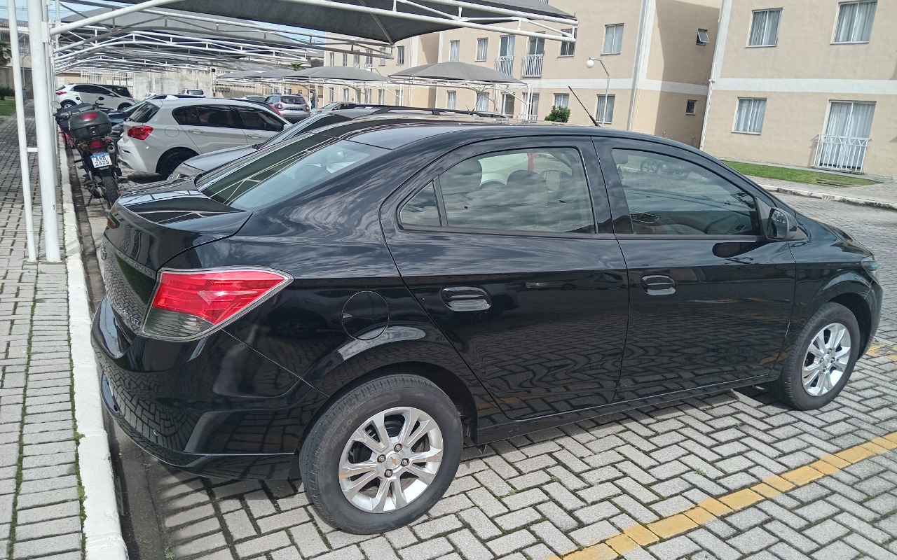 imagem-https://www.socarrao.com.br/sc-vehicle-images-prod/4318514/1791547387011-MjAyNjEwMDlfMDg1MjI1LmpwZw.jpg