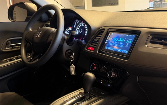 imagem-https://www.socarrao.com.br/sc-vehicle-images-prod/4318520/1791546869116-587034d9af3b460dbcb8bca38cc3cee5_1791489162580.jpg