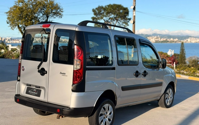 imagem-https://www.socarrao.com.br/sc-vehicle-images-prod/4318521/1791547001351-003_2bf6dd52f6bd0e989268476b7027cad9.jpg