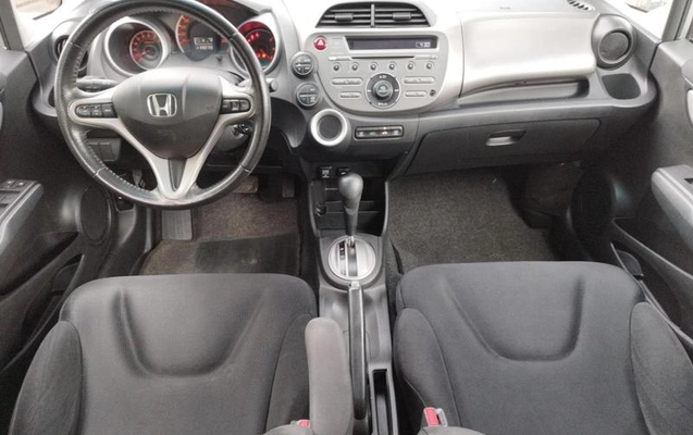 imagem-https://www.socarrao.com.br/sc-vehicle-images-prod/4318523/1791546956585-8514501_7_B_44b245f9ff.jpeg
