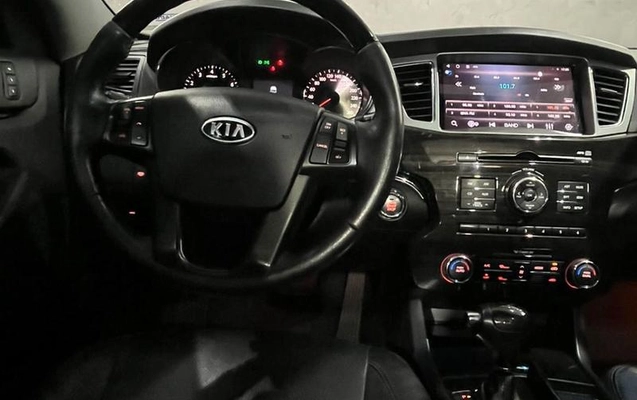 imagem-https://www.socarrao.com.br/sc-vehicle-images-prod/4318539/1792182795119-8557064_8_B_3c6b2c201c.jpeg