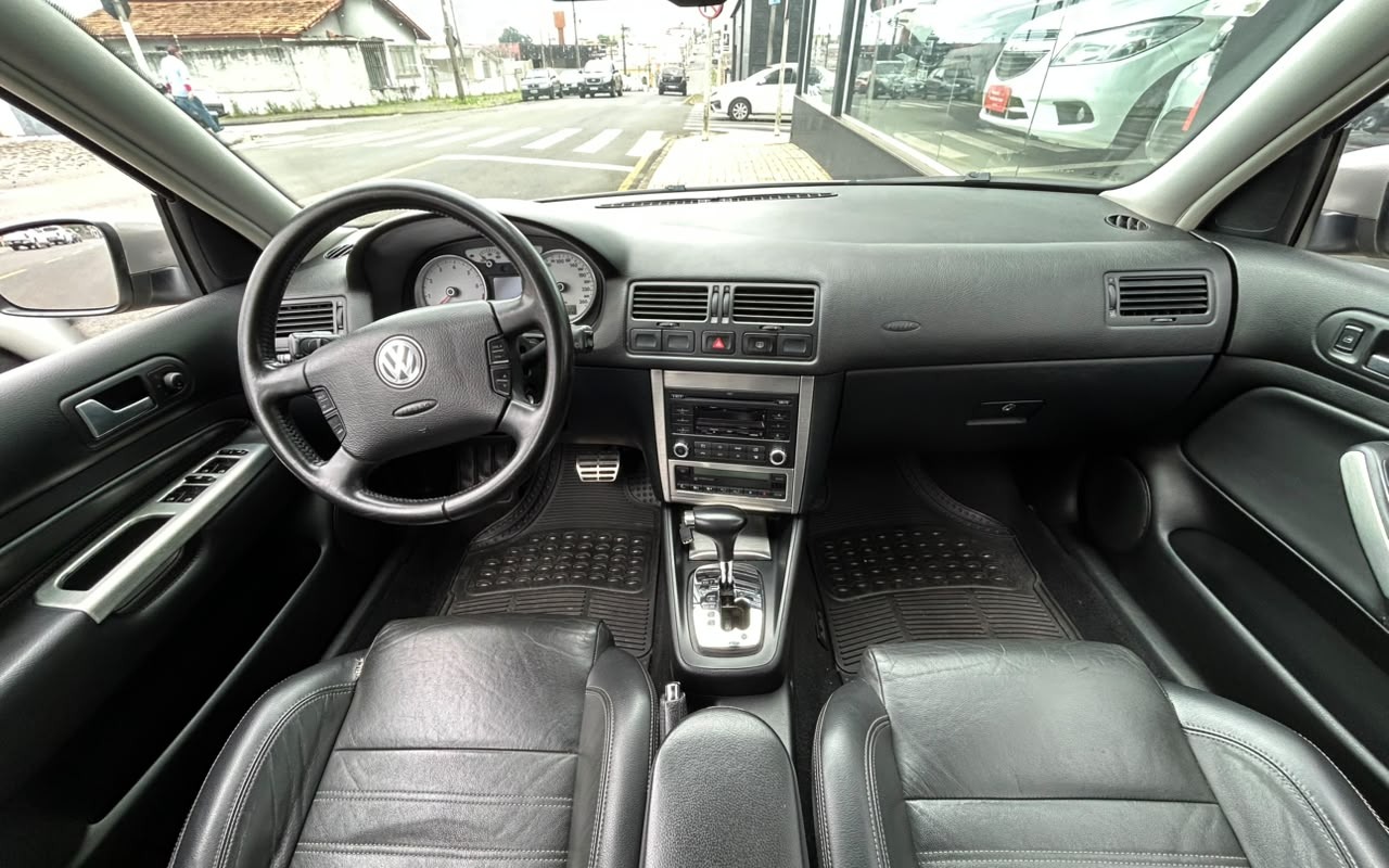 imagem-https://www.socarrao.com.br/sc-vehicle-images-prod/4318540/1791547762189-V2hhdHNBcHAgSW1hZ2UgMjAyNi0wOS0zMCBhdCAxMy4zNS40OC5qcGVn.jpeg