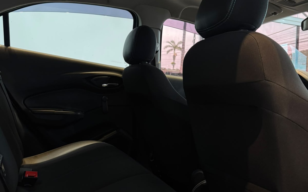 imagem-https://www.socarrao.com.br/sc-vehicle-images-prod/4318542/1791547781215-V2hhdHNBcHAgSW1hZ2UgMjAyNi0xMC0wOSBhdCAwOC40NC4wMiAoMykuanBlZw.jpeg
