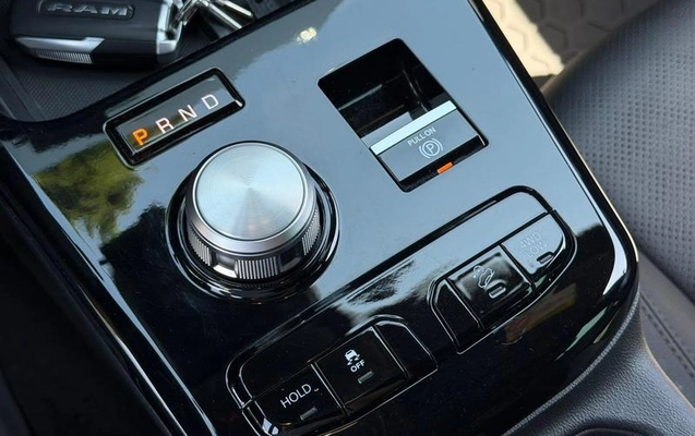 imagem-https://www.socarrao.com.br/sc-vehicle-images-prod/4318613/1791548427429-8555154_11_B_4016ceb4eb.jpeg