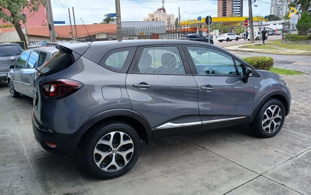 imagem-https://www.socarrao.com.br/sc-vehicle-images-prod/4318665/1791548657041-MTc5MTU0ODE1NDE5Mjc2Nzg3NDI1Mjc0NjE0MjU4NDcuanBn.jpg