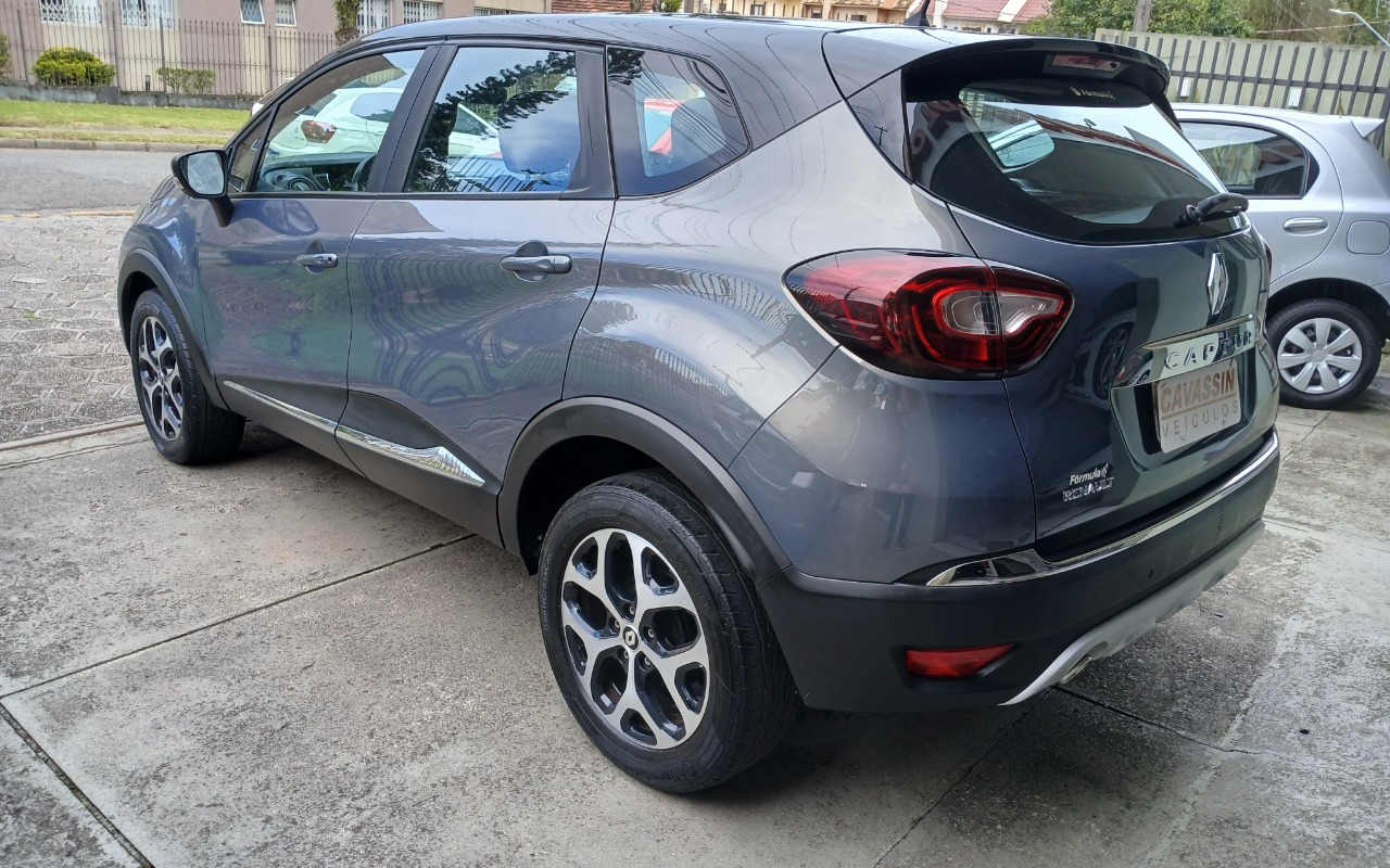 imagem-https://www.socarrao.com.br/sc-vehicle-images-prod/4318665/1791548657251-MTc5MTU0ODE5OTI1OTU2NTkwNTQ0OTM1MjE4MDA1OS5qcGc.jpg