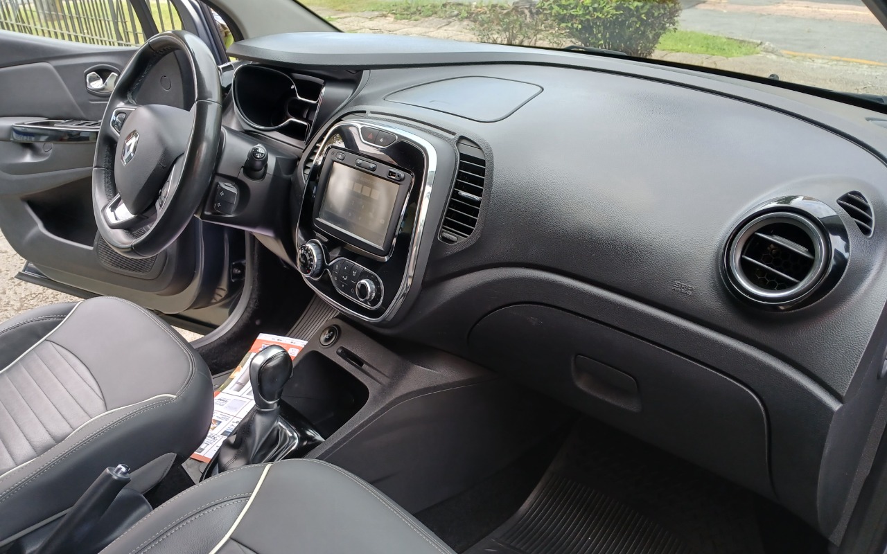 imagem-https://www.socarrao.com.br/sc-vehicle-images-prod/4318665/1791548659285-MTc5MTU0ODUyNTkxMTQzMTcxMDg0OTkyNjEyNTk5NzkuanBn.jpg