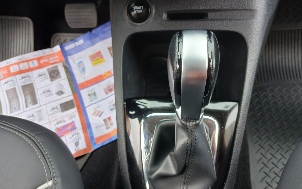 imagem-https://www.socarrao.com.br/sc-vehicle-images-prod/4318665/1791548659335-MTc5MTU0ODU0MTI5MDgzMzgxMTA1MDEzMjk1NDA3MDEuanBn.jpg
