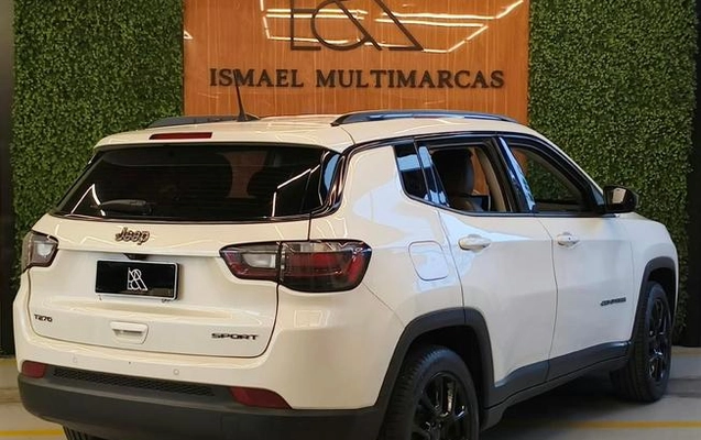 imagem-https://www.socarrao.com.br/sc-vehicle-images-prod/4318679/1791553640434-8557403_13_B_ecceb48cf6.jpeg