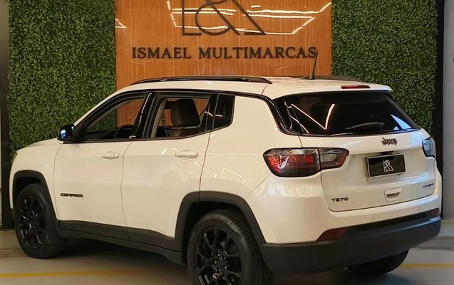 imagem-https://www.socarrao.com.br/sc-vehicle-images-prod/4318679/1791553640436-8557403_14_B_dee73fe5df.jpeg
