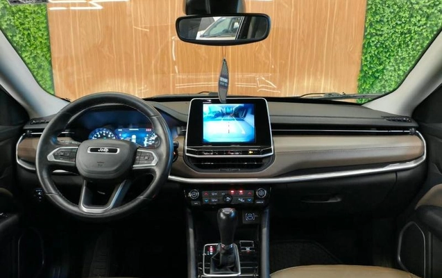 imagem-https://www.socarrao.com.br/sc-vehicle-images-prod/4318679/1791553640446-8557403_7_B_7c5d132ccc.jpeg