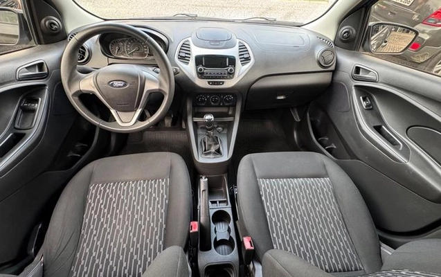 imagem-https://www.socarrao.com.br/sc-vehicle-images-prod/4318696/1791666247884-8556633_7_B_aaf60c0595.jpeg