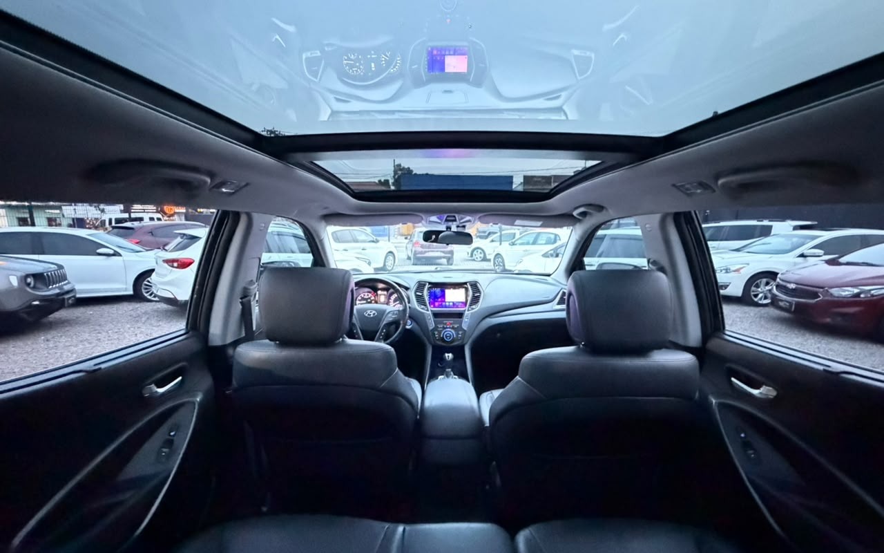 imagem-https://www.socarrao.com.br/sc-vehicle-images-prod/4318714/1791549482888-V2hhdHNBcHAgSW1hZ2UgMjAyNi0xMC0wOCBhdCAxOC4xNi4zNy5qcGVn.jpeg