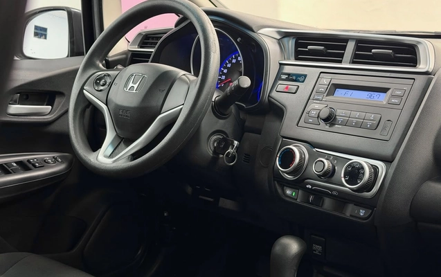 imagem-https://www.socarrao.com.br/sc-vehicle-images-prod/4318724/1791549684359-ef0b3c4a83eb46b2ae64d0bfecc71406_1791470567507.jpg