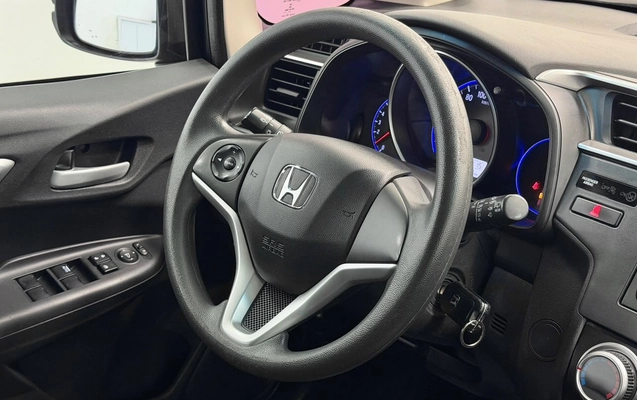 imagem-https://www.socarrao.com.br/sc-vehicle-images-prod/4318724/1791549684361-4f97018b3b254864a0fb5c7085c503f5_1791470567530.jpg