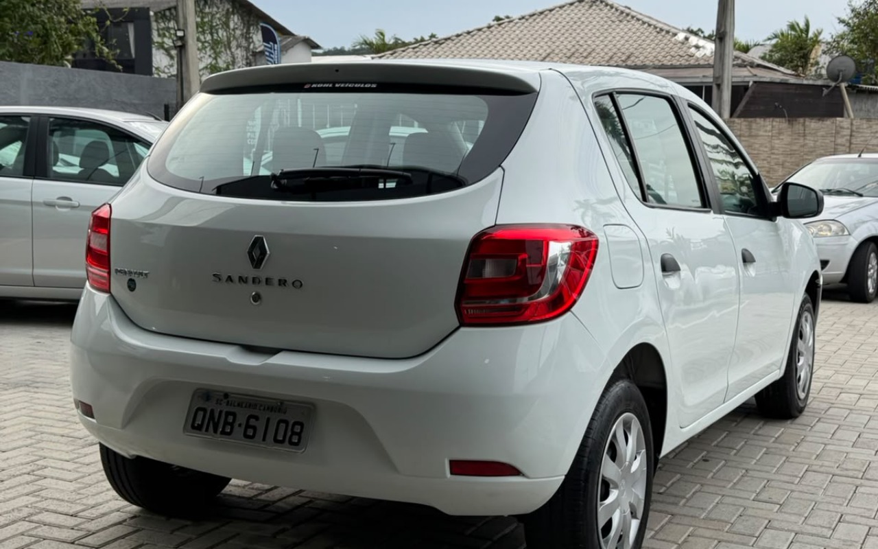 imagem-https://www.socarrao.com.br/sc-vehicle-images-prod/4318823/1791550315915-V2hhdHNBcHAgSW1hZ2UgMjAyNi0xMC0wOCBhdCAxNi40My4zMyAoMSkuanBlZw.jpeg