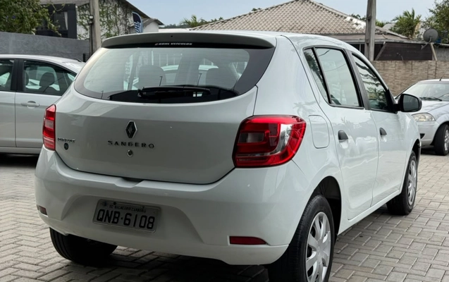 imagem-https://www.socarrao.com.br/sc-vehicle-images-prod/4318823/1791550315915-V2hhdHNBcHAgSW1hZ2UgMjAyNi0xMC0wOCBhdCAxNi40My4zMyAoMSkuanBlZw.jpeg