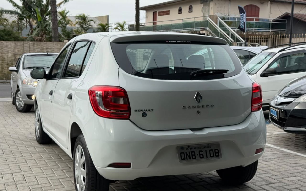 imagem-https://www.socarrao.com.br/sc-vehicle-images-prod/4318823/1791550316014-V2hhdHNBcHAgSW1hZ2UgMjAyNi0xMC0wOCBhdCAxNi40My4zNyAoMSkuanBlZw.jpeg