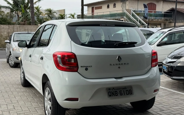 imagem-https://www.socarrao.com.br/sc-vehicle-images-prod/4318823/1791550316014-V2hhdHNBcHAgSW1hZ2UgMjAyNi0xMC0wOCBhdCAxNi40My4zNyAoMSkuanBlZw.jpeg