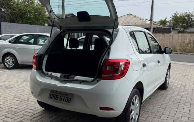 imagem-https://www.socarrao.com.br/sc-vehicle-images-prod/4318823/1791550316112-V2hhdHNBcHAgSW1hZ2UgMjAyNi0xMC0wOCBhdCAxNi40My4zMyAoMikuanBlZw.jpeg