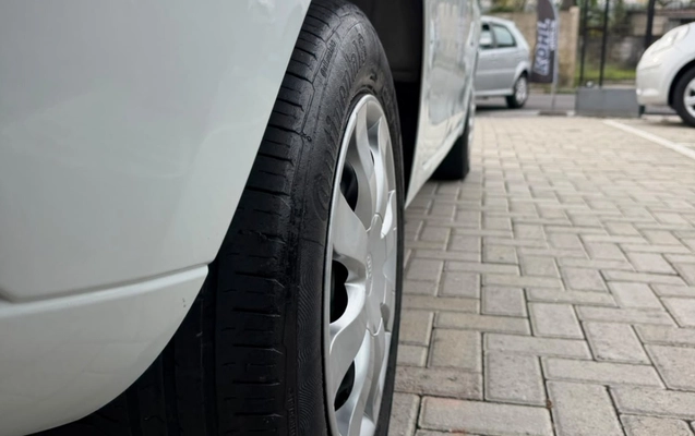 imagem-https://www.socarrao.com.br/sc-vehicle-images-prod/4318823/1791550316353-V2hhdHNBcHAgSW1hZ2UgMjAyNi0xMC0wOCBhdCAxNi40My4zMy5qcGVn.jpeg