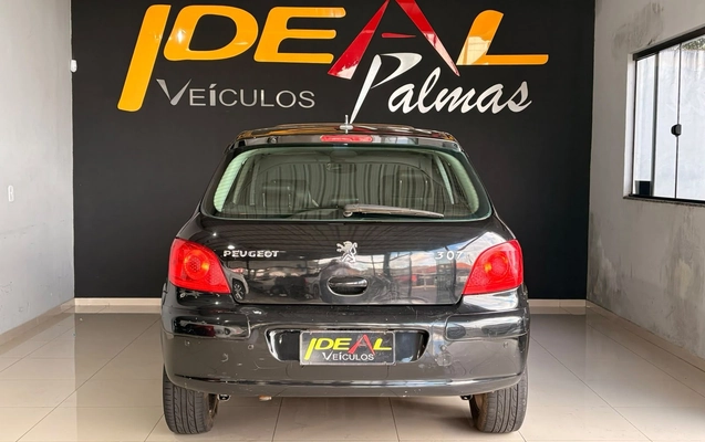 imagem-https://www.socarrao.com.br/sc-vehicle-images-prod/4318899/1791550658742-8d975522e78a4d96b784295a72156892_1791550598152.jpg