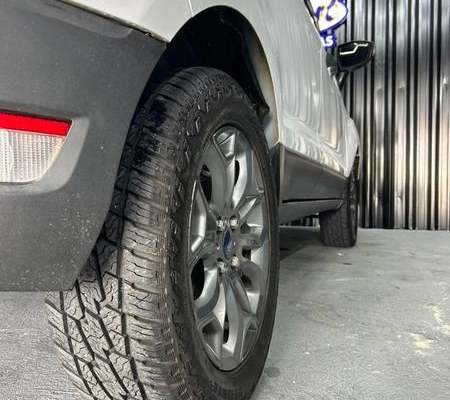 imagem-https://www.socarrao.com.br/sc-vehicle-images-prod/4318920/1791550868599-8233688_14_B_6339434809.jpeg