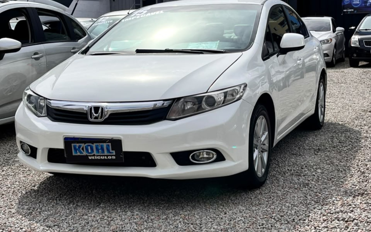 imagem-https://www.socarrao.com.br/sc-vehicle-images-prod/4318924/1791550917876-V2hhdHNBcHAgSW1hZ2UgMjAyNi0xMC0wOCBhdCAxNi4yMi40NyAoMSkuanBlZw.jpeg